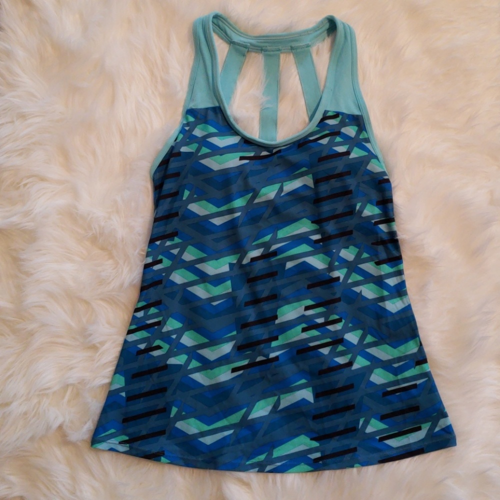 Fabletics Zion Tank - Picture 2 of 8
